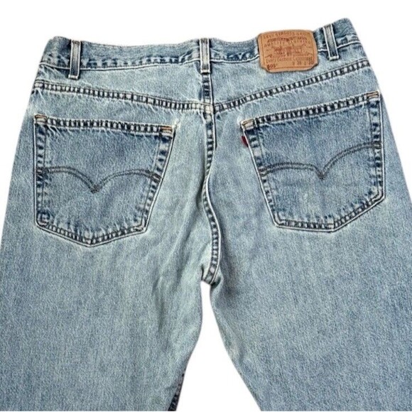 Levi Strauss 505 Regular Fit Straight Leg Medium Wash Men’s Jeans Size 38 X 30 - Picture 6 of 8